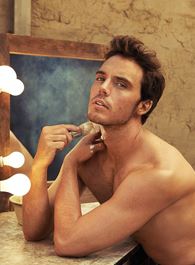 山姆·克拉弗林剧照_凌云猜谜语