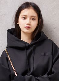 孙伊涵剧照_凌云猜谜语