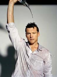 萨姆·沃辛顿剧照_凌云猜谜语