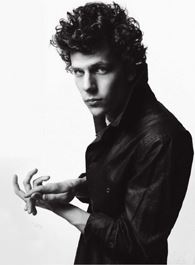 杰西·艾森伯格剧照_凌云猜谜语