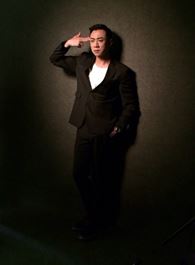 张维伊剧照_凌云猜谜语