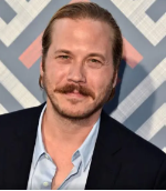 斯科特·麦克阿瑟剧照_凌云猜谜语