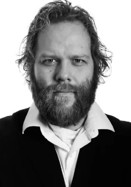 奥拉维尔·达里·奥拉夫松剧照_凌云猜谜语