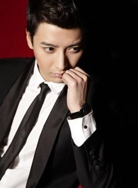 应昊茗剧照_凌云猜谜语