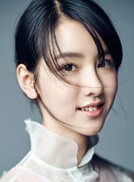 陈都灵剧照_凌云猜谜语