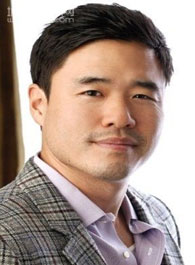 兰道尔·朴剧照_凌云猜谜语