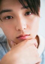 弦濑聪一剧照_凌云猜谜语