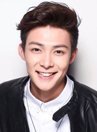 张铭恩剧照_凌云猜谜语