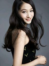 关晓彤剧照_凌云猜谜语