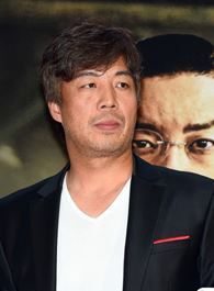 安吉强剧照_凌云猜谜语