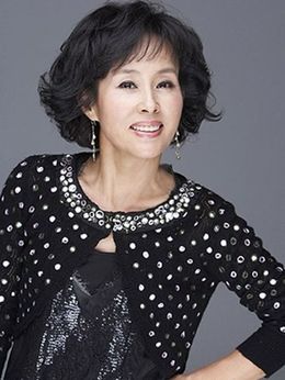 李镜珍剧照_凌云猜谜语
