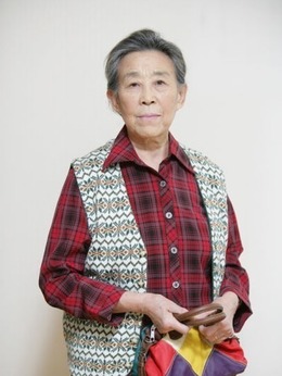 何曙霞剧照_凌云猜谜语