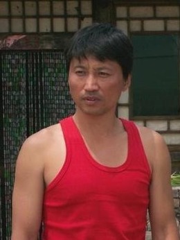 于伟杰剧照_凌云猜谜语